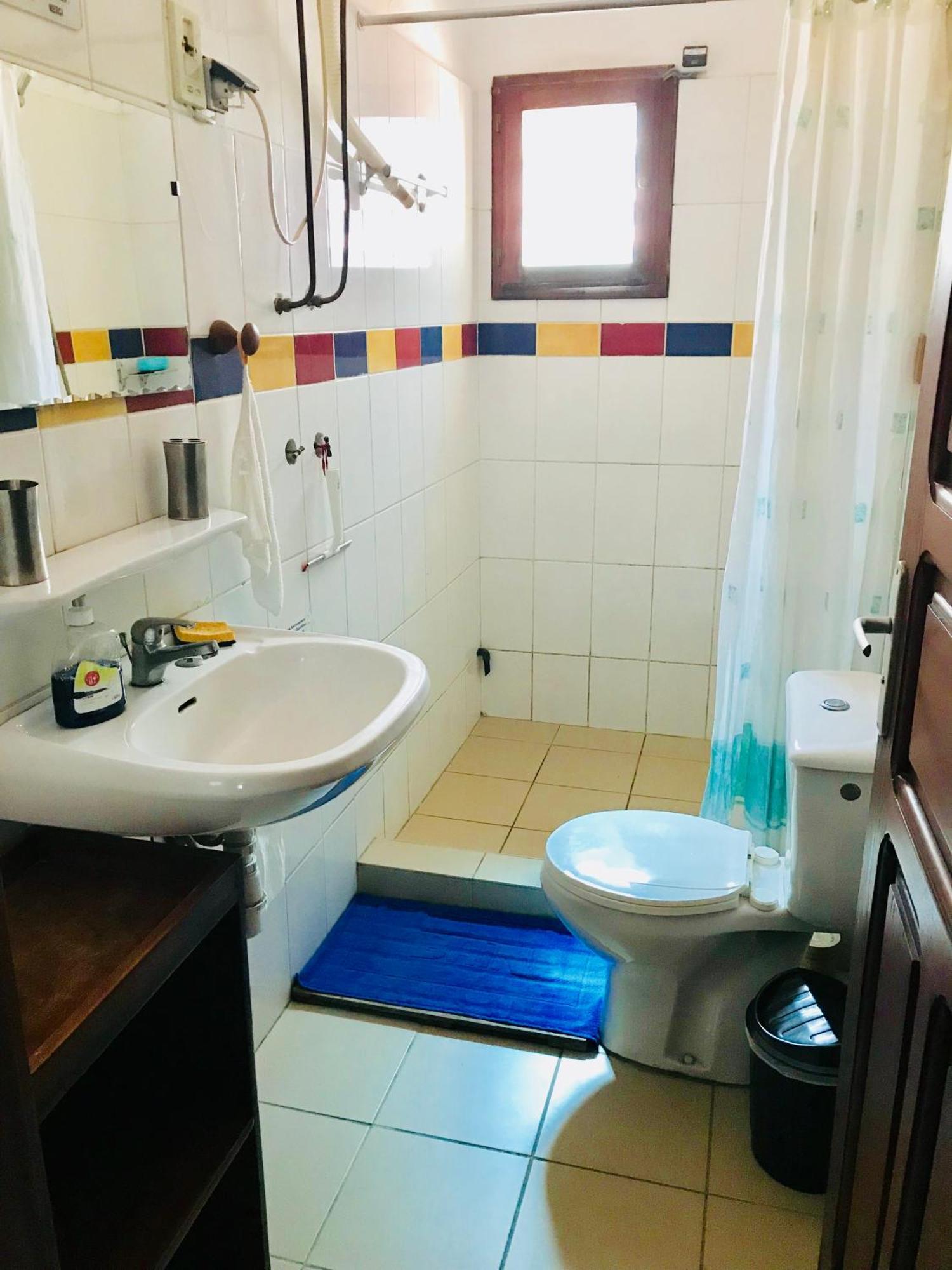 Dodoo Lodge Cotonou Chambre photo