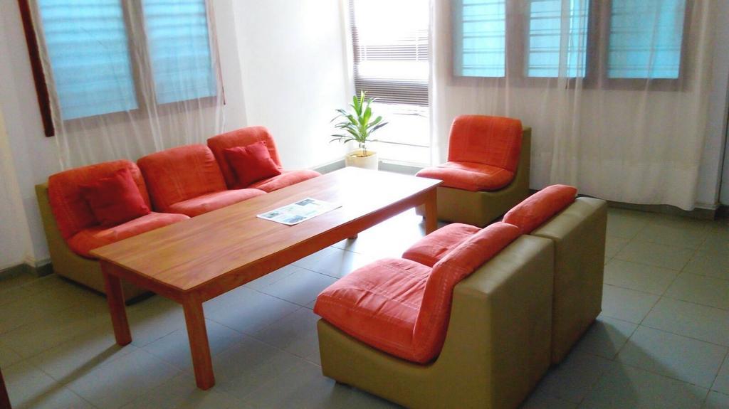 Dodoo Lodge Cotonou Extérieur photo