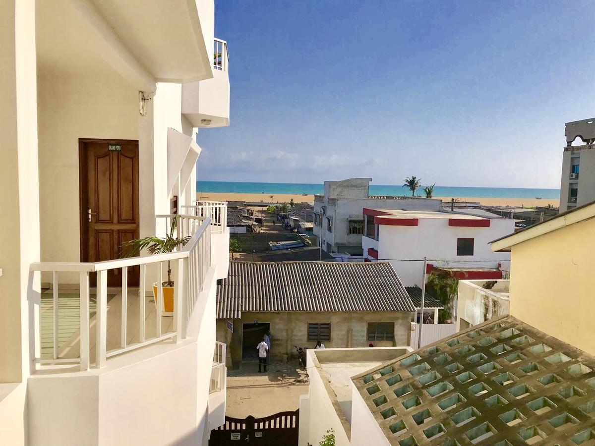 Dodoo Lodge Cotonou Extérieur photo